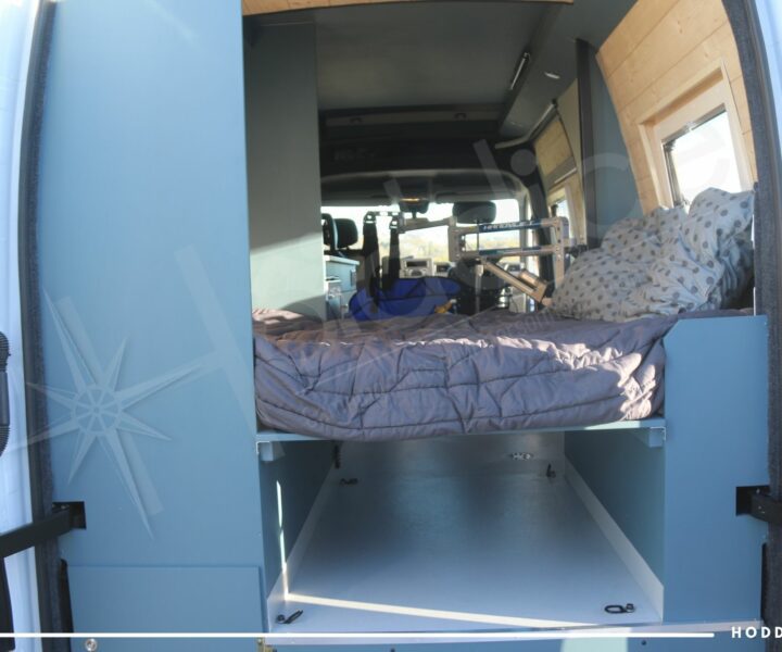 Fourgon PMR Hoddicé Fourgon aménagé pour une personne handicapée à mobilité réduite