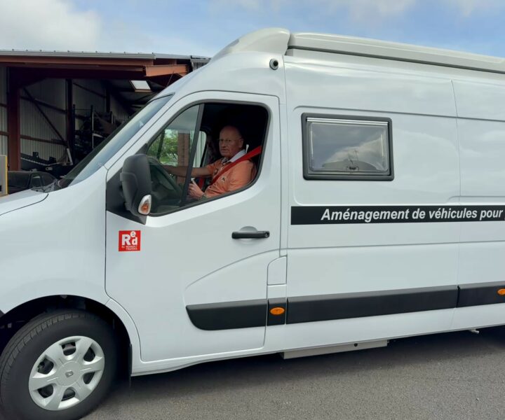 FOURGON PMR HODDICE SUR MESURE FOURGON PMR HODDICE SUR MESURE