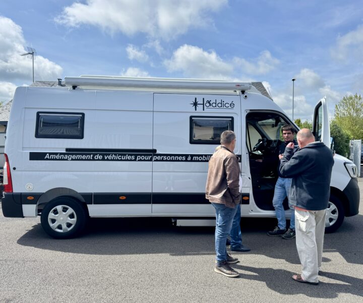 FOURGON PMR HODDICE SUR MESURE FOURGON PMR HODDICE SUR MESURE