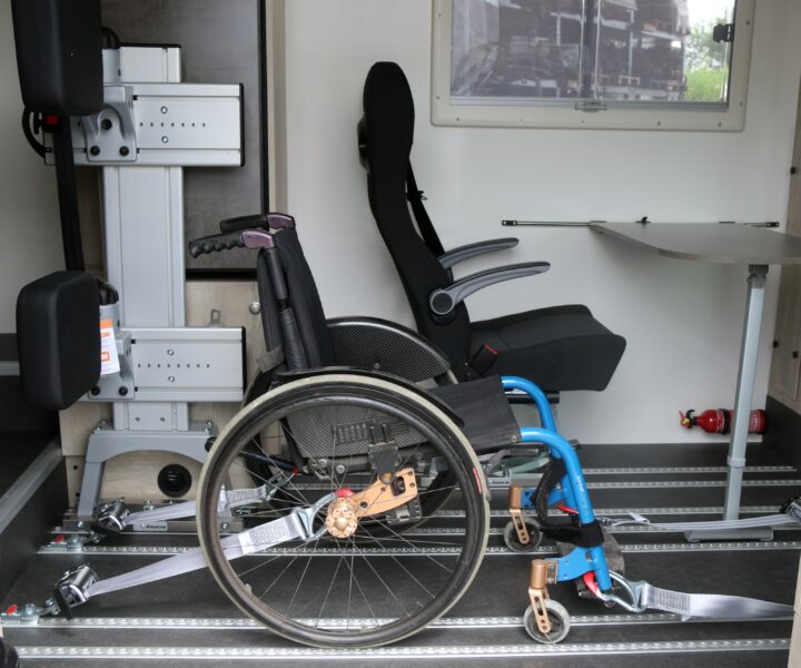 CAMPING-CAR PMR HODDICE SUR MESURE (3) CAMPING-CAR PMR HODDICE SUR MESURE (3)