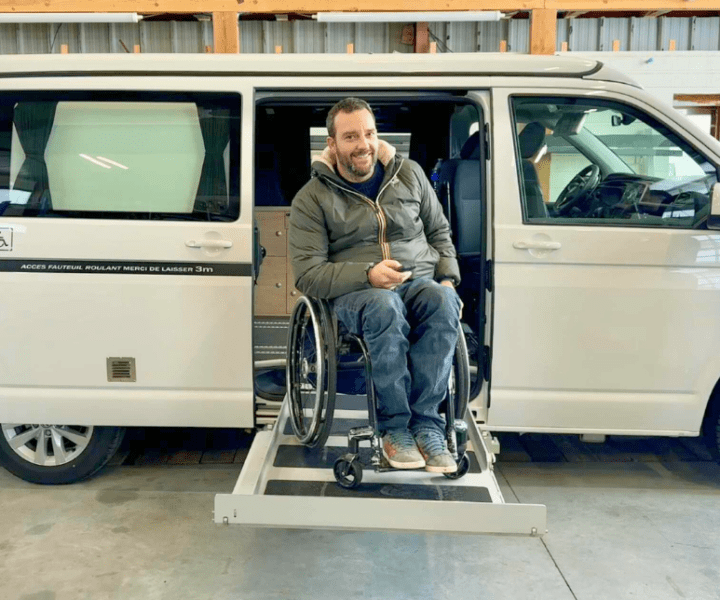 LIVRAISON VAN PMR HODDICE (3) LIVRAISON VAN PMR HODDICE (3)